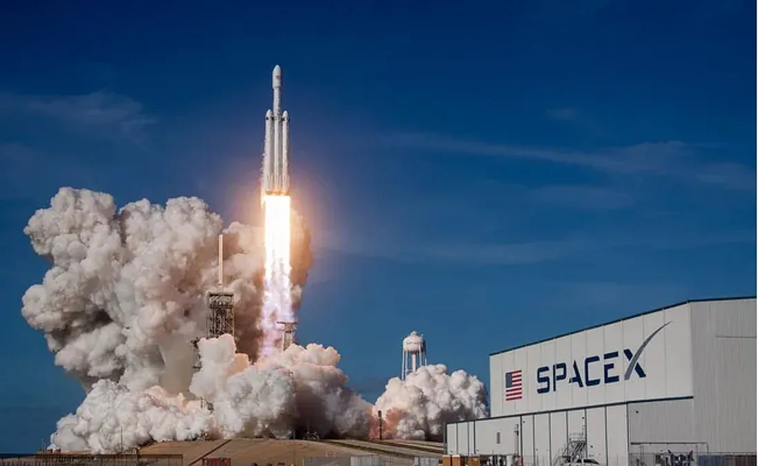 What Is SpaceX's Rocket Taxi, Really?